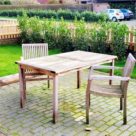 Modern Bedburg-hau Hau